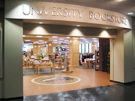 Siu bookstore - Home of the Salukis. Contains links for prospective students, alumni, athletics, visitors, and general interest. Provides an online perspective of the SIU Carbondale campus.